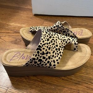 Leopard print wedges
